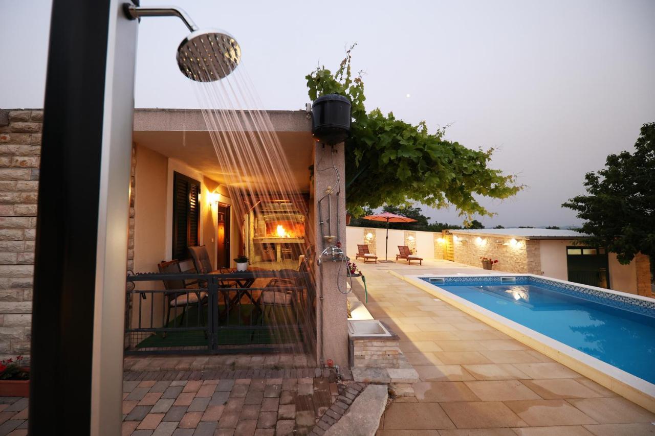 Country House Korlat Benkovac Extérieur photo